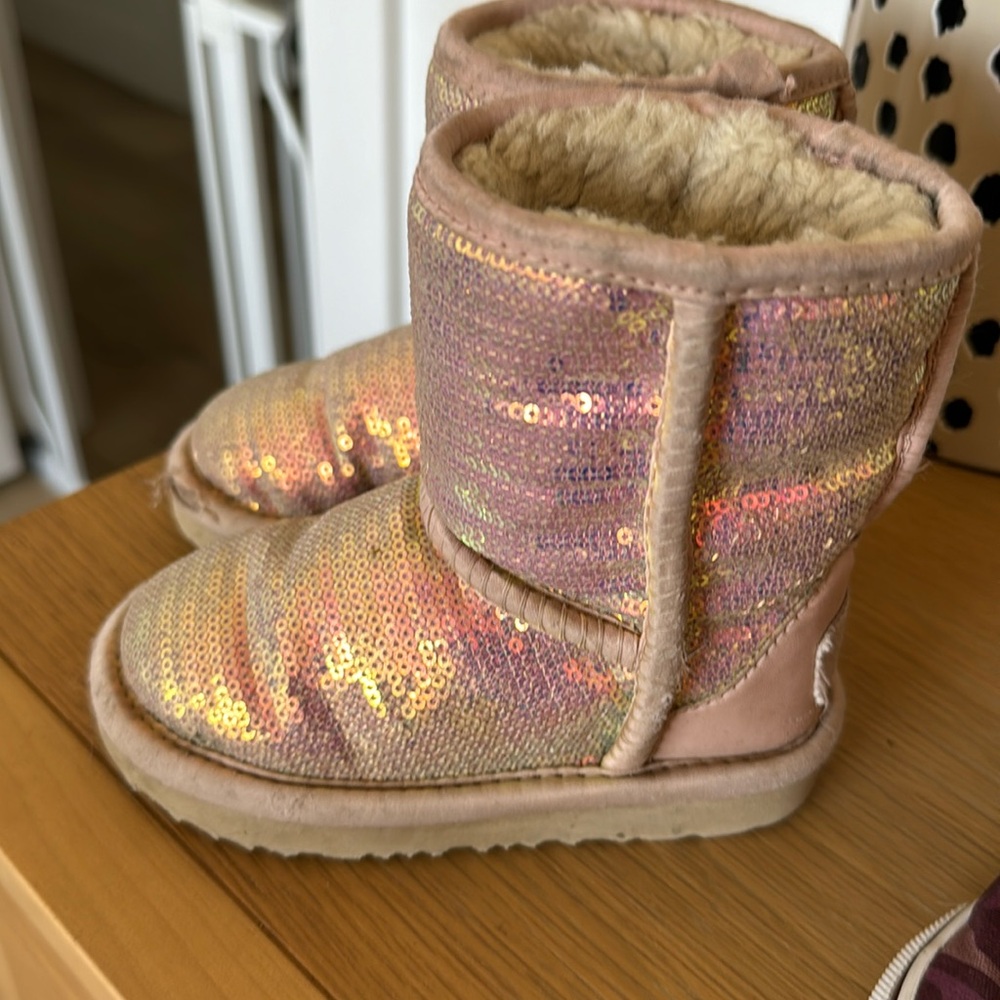 Toddler uggs